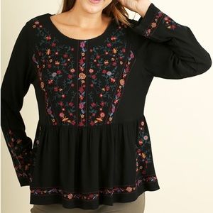 Host Pick 🙌🏼 🎁‼️Black with Multi Embroidery top